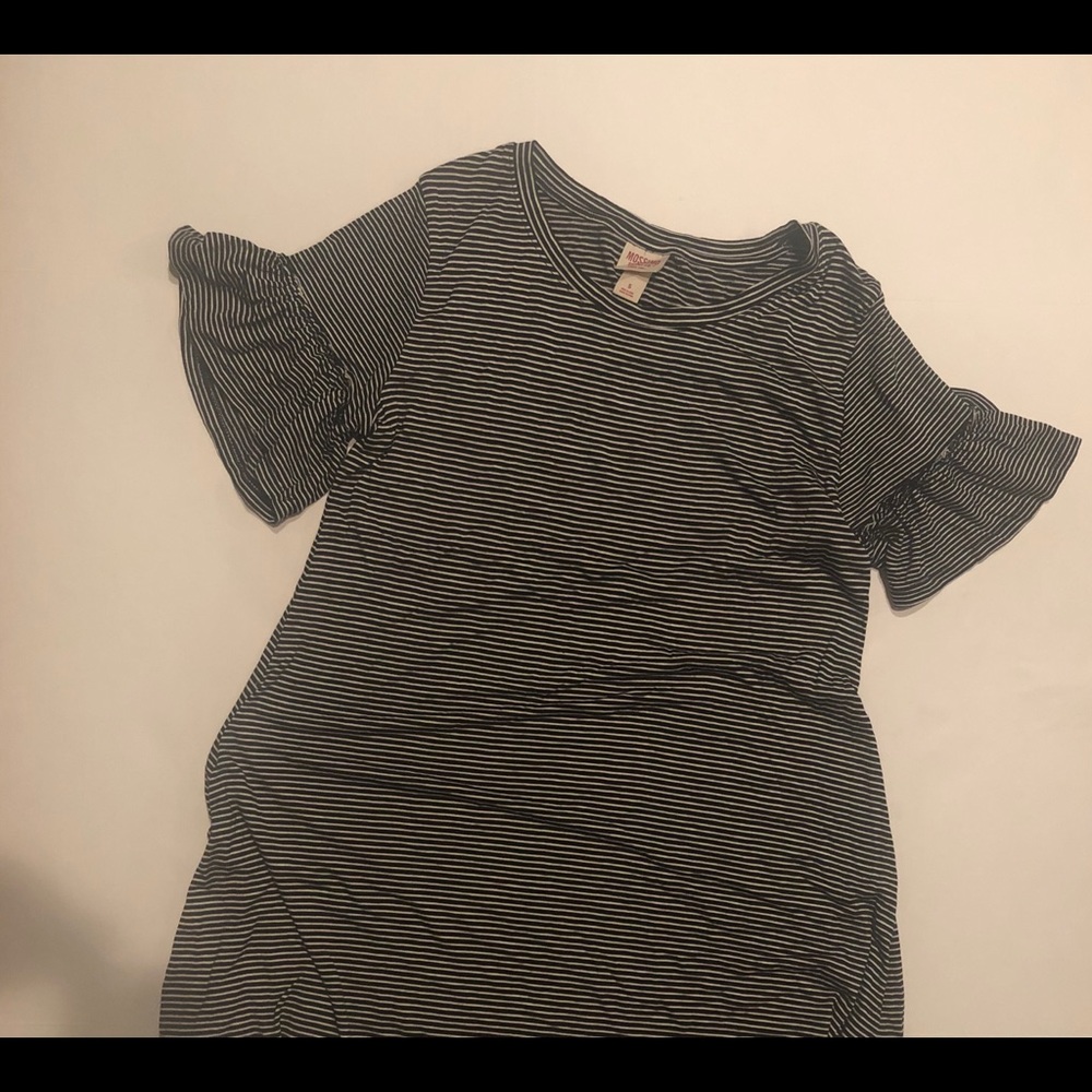 Black white stripe T-shirt dress ruffle sleeve